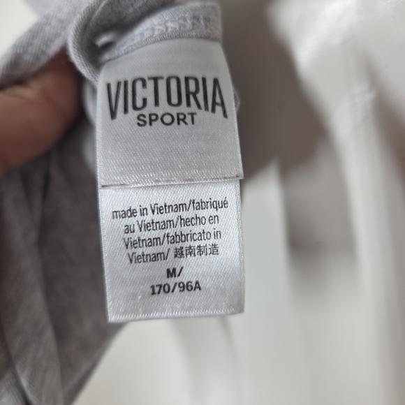 Victorias Secret Sport "Love Victoria" Grey Twisted Back Tank sz MEDIUM EUC Gym - Picture 3 of 5